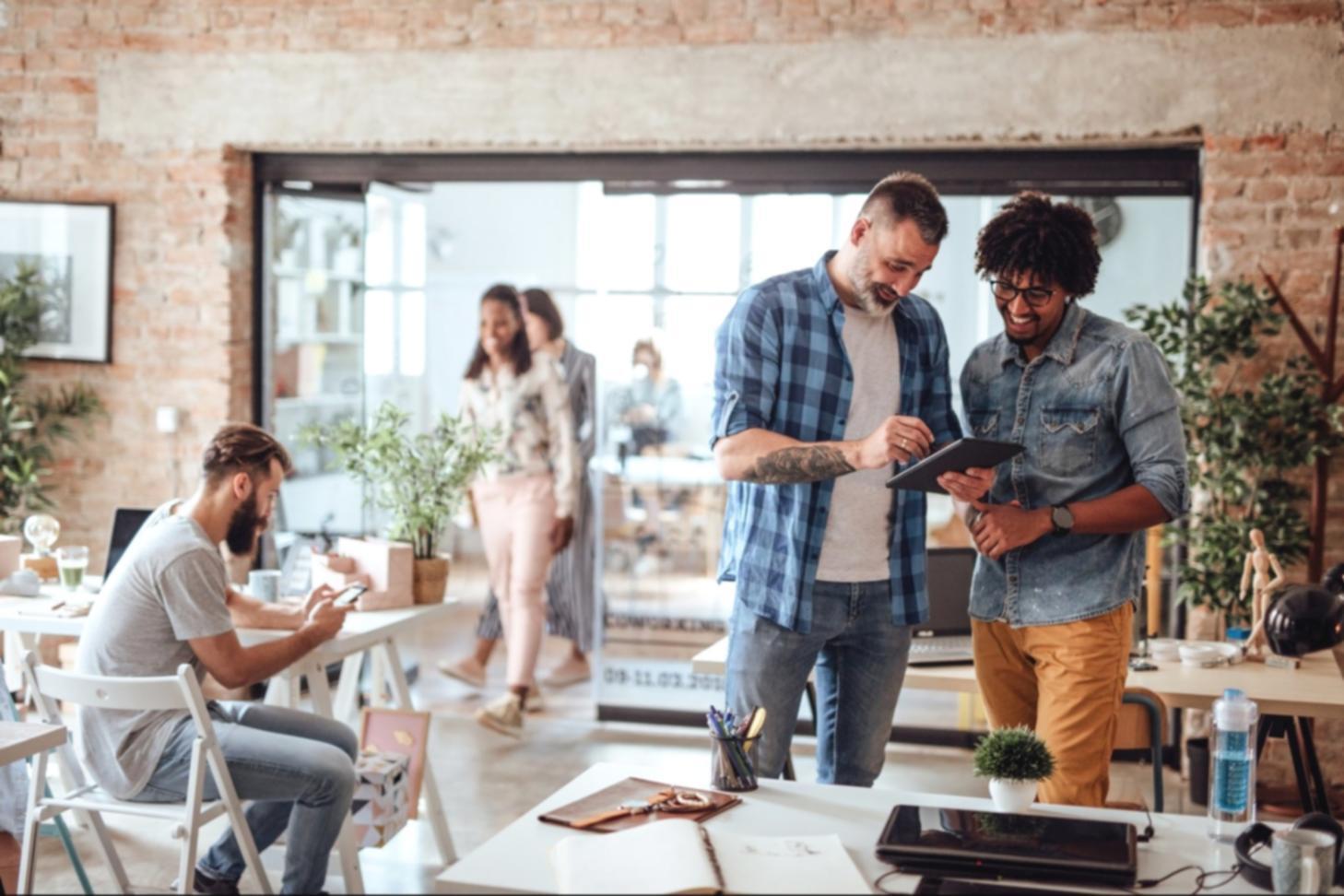 Fashion trends and industry insights